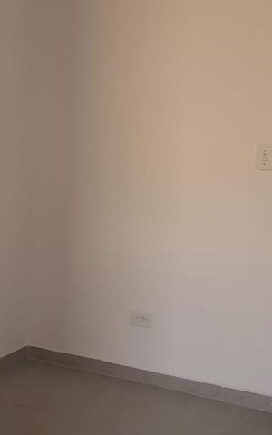 Casa de condomínio à venda com 61m², 2 quartos e 1 vaga