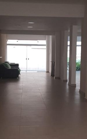 Casa de condomínio à venda com 61m², 2 quartos e 1 vaga Casa de condomínio à venda com 61m², 2 quartos e 1 vagaEntrada