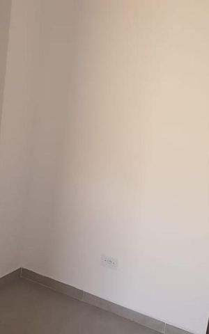 Casa de condomínio à venda com 61m², 2 quartos e 1 vaga