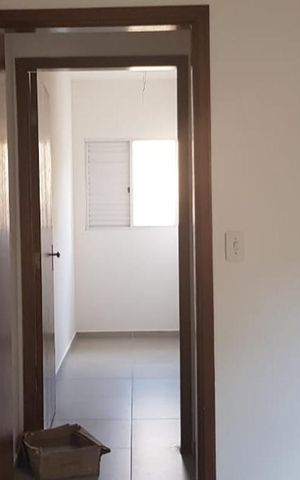 Casa de condomínio à venda com 61m², 2 quartos e 1 vaga Casa de condomínio à venda com 61m², 2 quartos e 1 vagaCorredor
