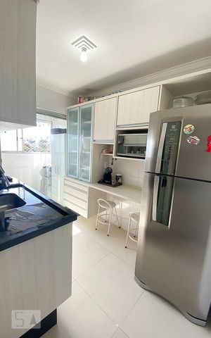 Apartamento à venda com 60m², 2 quartos e sem vaga Apartamento à venda com 60m², 2 quartos e sem vagaCozinha