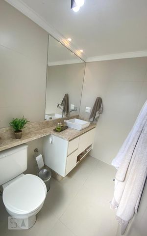 Apartamento à venda com 60m², 2 quartos e sem vaga Apartamento à venda com 60m², 2 quartos e sem vagaBanheiro