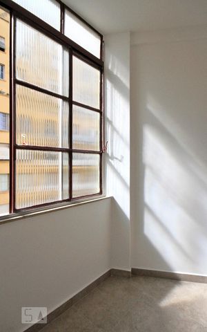 Apartamento à venda com 70m², 1 quarto e sem vagaSala