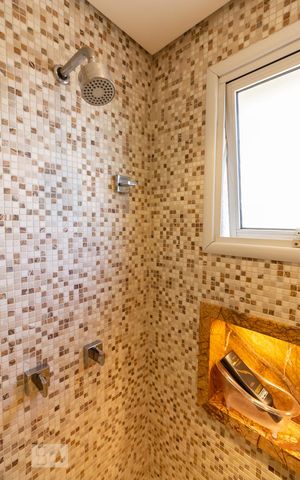 Apartamento à venda com 100m², 3 quartos e 2 vagasBanheiro Chuveiro
