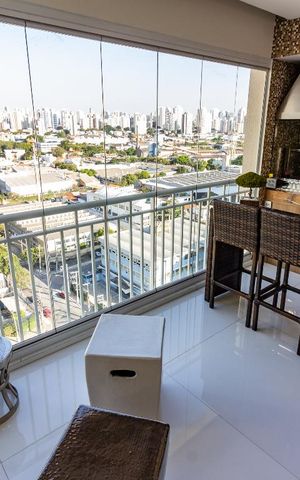 Apartamento à venda com 100m², 3 quartos e 2 vagasVaranda