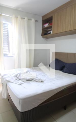 Apartamento à venda com 77m², 3 quartos e 1 vagaQuarto 2