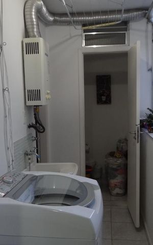 Apartamento à venda com 72m², 2 quartos e 1 vagaÁrea de Serviço