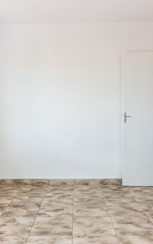 Casa para alugar com 200m², 3 quartos e 1 vaga Casa para alugar com 200m², 3 quartos e 1 vagaQuarto 1