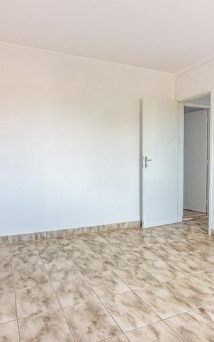 Casa para alugar com 200m², 3 quartos e 1 vaga Casa para alugar com 200m², 3 quartos e 1 vagaQuarto 2