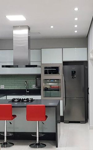 Apartamento à venda com 115m², 3 quartos e 2 vagas Apartamento à venda com 115m², 3 quartos e 2 vagasCOZINHA