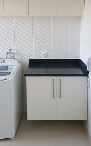 Apartamento à venda com 115m², 3 quartos e 2 vagas Apartamento à venda com 115m², 3 quartos e 2 vagasÁREA DE SERVIÇO