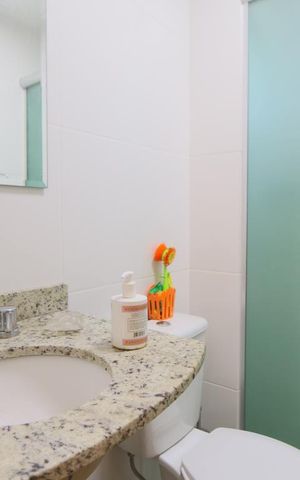 Apartamento à venda com 75m², 3 quartos e 2 vagasBanheiro suite 
