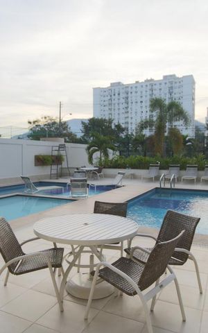 Apartamento à venda com 75m², 3 quartos e 2 vagasÁrea comum - Piscina