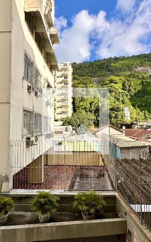 Apartamento à venda com 100m², 3 quartos e 2 vagas Apartamento à venda com 100m², 3 quartos e 2 vagasVista