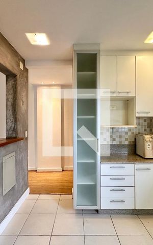 Apartamento à venda com 100m², 3 quartos e 2 vagas Apartamento à venda com 100m², 3 quartos e 2 vagasCozinha