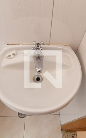 Casa de condomínio para alugar com 30m², 1 quarto e sem vaga Casa de condomínio para alugar com 30m², 1 quarto e sem vagaBanheiro