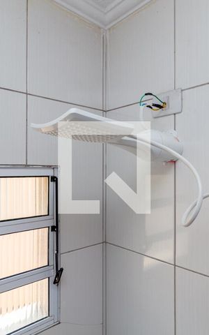 Casa de condomínio para alugar com 30m², 1 quarto e sem vaga Casa de condomínio para alugar com 30m², 1 quarto e sem vagaBanheiro