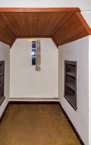 Casa para alugar com 270m², 5 quartos e 4 vagas Casa para alugar com 270m², 5 quartos e 4 vagasQuarto 1