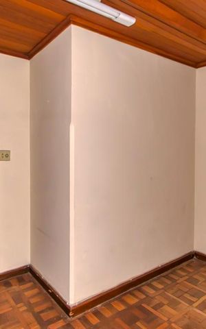 Casa para alugar com 270m², 5 quartos e 4 vagas Casa para alugar com 270m², 5 quartos e 4 vagasQuarto 4