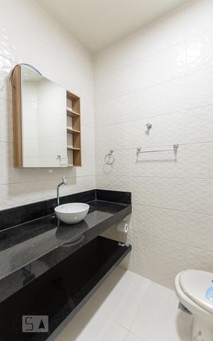 Apartamento à venda com 50m², 2 quartos e sem vaga Apartamento à venda com 50m², 2 quartos e sem vagaBanheiro Social