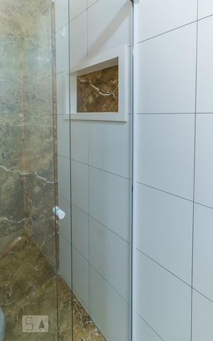 Apartamento à venda com 60m², 2 quartos e 1 vaga Apartamento à venda com 60m², 2 quartos e 1 vagaBanheiro