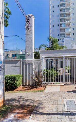 Apartamento à venda com 60m², 2 quartos e 1 vaga Apartamento à venda com 60m², 2 quartos e 1 vagaFachada