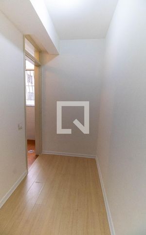 Apartamento para alugar com 70m², 1 quarto e 1 vaga Apartamento para alugar com 70m², 1 quarto e 1 vagaSala
