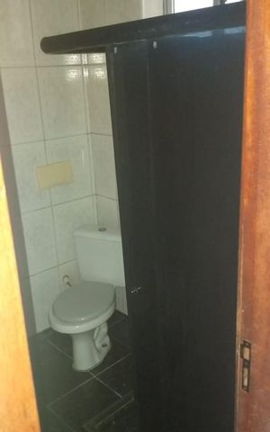 Apartamento à venda com 65m², 2 quartos e sem vaga Apartamento à venda com 65m², 2 quartos e sem vagaBanheiro