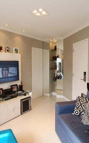 Studio à venda com 45m², 1 quarto e 1 vaga Studio à venda com 45m², 1 quarto e 1 vagaSala