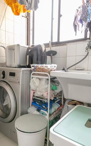 Apartamento à venda com 64m², 2 quartos e 2 vagasLavanderia
