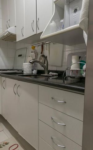 Apartamento à venda com 64m², 2 quartos e 2 vagasCozinha