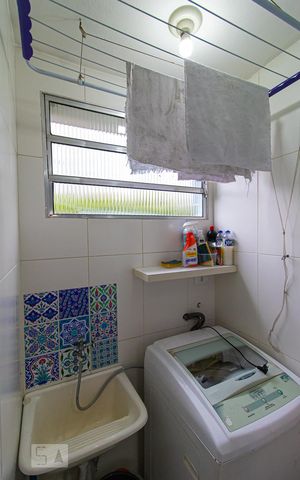 Apartamento à venda com 44m², 1 quarto e sem vaga Apartamento à venda com 44m², 1 quarto e sem vagaÁrea de Serviço