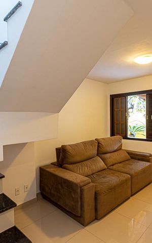 Casa para alugar com 70m², 2 quartos e 1 vaga Casa para alugar com 70m², 2 quartos e 1 vagaSala