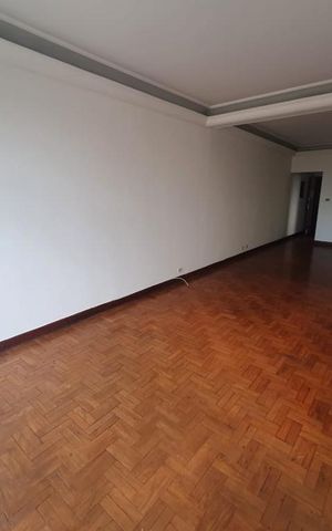 Apartamento à venda com 122m², 1 quarto e sem vaga Apartamento à venda com 122m², 1 quarto e sem vagaSala