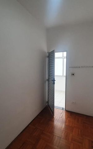 Apartamento à venda com 122m², 1 quarto e sem vaga Apartamento à venda com 122m², 1 quarto e sem vagaQuarto de Serviço