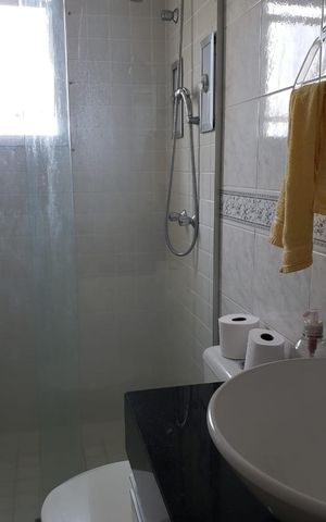 Apartamento à venda com 77m², 3 quartos e sem vaga Apartamento à venda com 77m², 3 quartos e sem vagaBanheiro