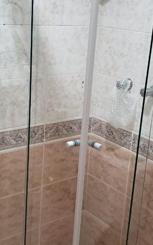 Apartamento à venda com 77m², 3 quartos e sem vaga Apartamento à venda com 77m², 3 quartos e sem vagaBanheiro