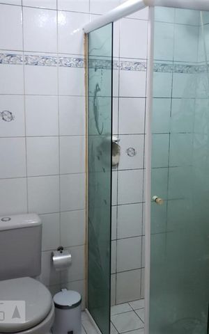 Apartamento para alugar com 64m², 2 quartos e 1 vaga Apartamento para alugar com 64m², 2 quartos e 1 vagaBanheiro