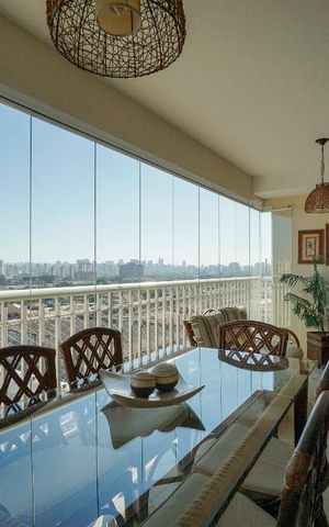 Apartamento à venda com 122m², 3 quartos e 2 vagas Apartamento à venda com 122m², 3 quartos e 2 vagasVaranda