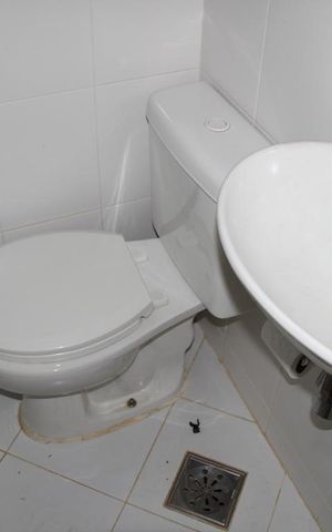 Apartamento à venda com 76m², 2 quartos e 1 vagaBanheiro 2