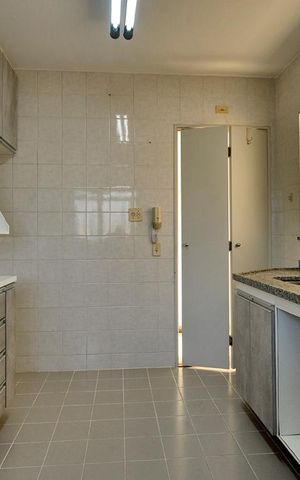 Apartamento para alugar com 56m², 2 quartos e 2 vagasCozinha