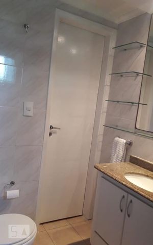 Apartamento à venda com 76m², 2 quartos e 2 vagasBanheiro