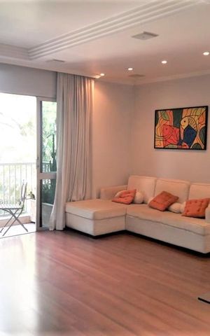 Apartamento à venda com 76m², 2 quartos e 2 vagasSala