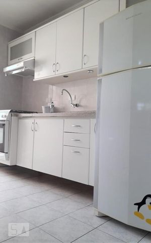 Apartamento à venda com 76m², 2 quartos e 2 vagasCozinha
