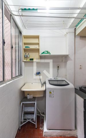 Apartamento à venda com 90m², 3 quartos e sem vaga Apartamento à venda com 90m², 3 quartos e sem vagaÁrea de serviço