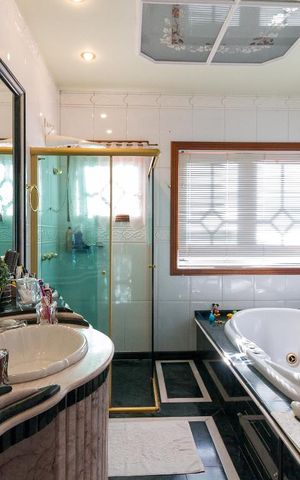 Casa para alugar com 450m², 3 quartos e 5 vagasBanheiro quarto 1 suíte