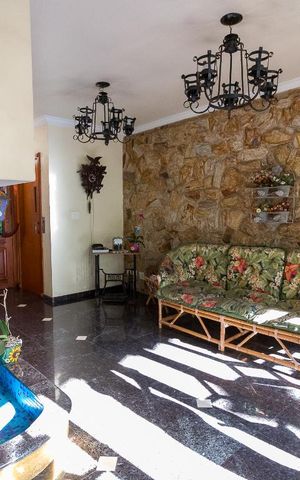 Casa para alugar com 450m², 3 quartos e 5 vagasSala 1