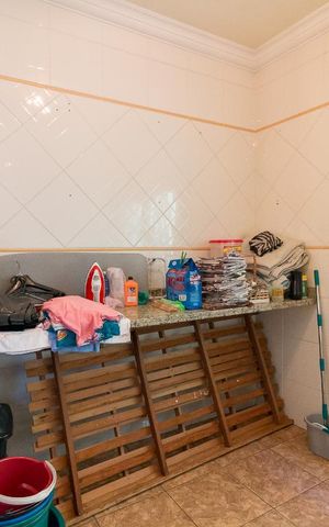 Casa para alugar com 450m², 3 quartos e 5 vagasÁrea de serviço