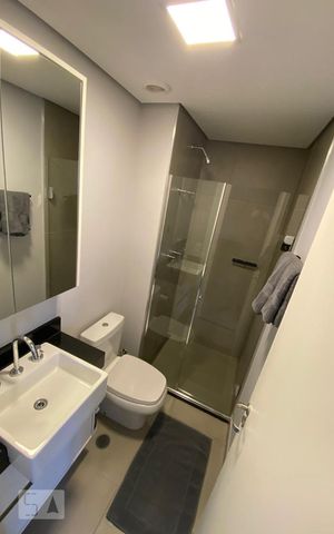 Studio à venda com 21m², 1 quarto e sem vaga Studio à venda com 21m², 1 quarto e sem vagaBanheiro