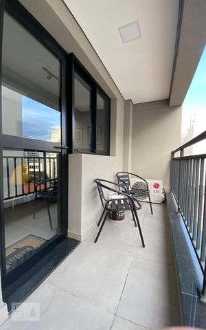 Studio à venda com 21m², 1 quarto e sem vaga Studio à venda com 21m², 1 quarto e sem vagaVaranda